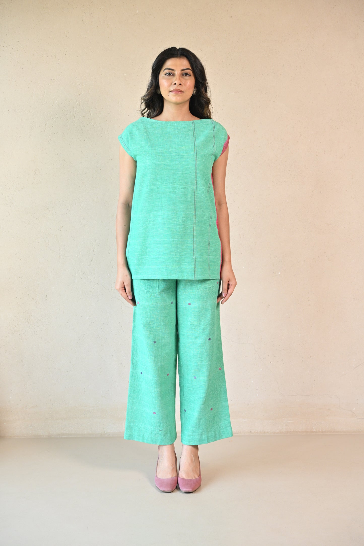 Tunic,Straight rounded neck