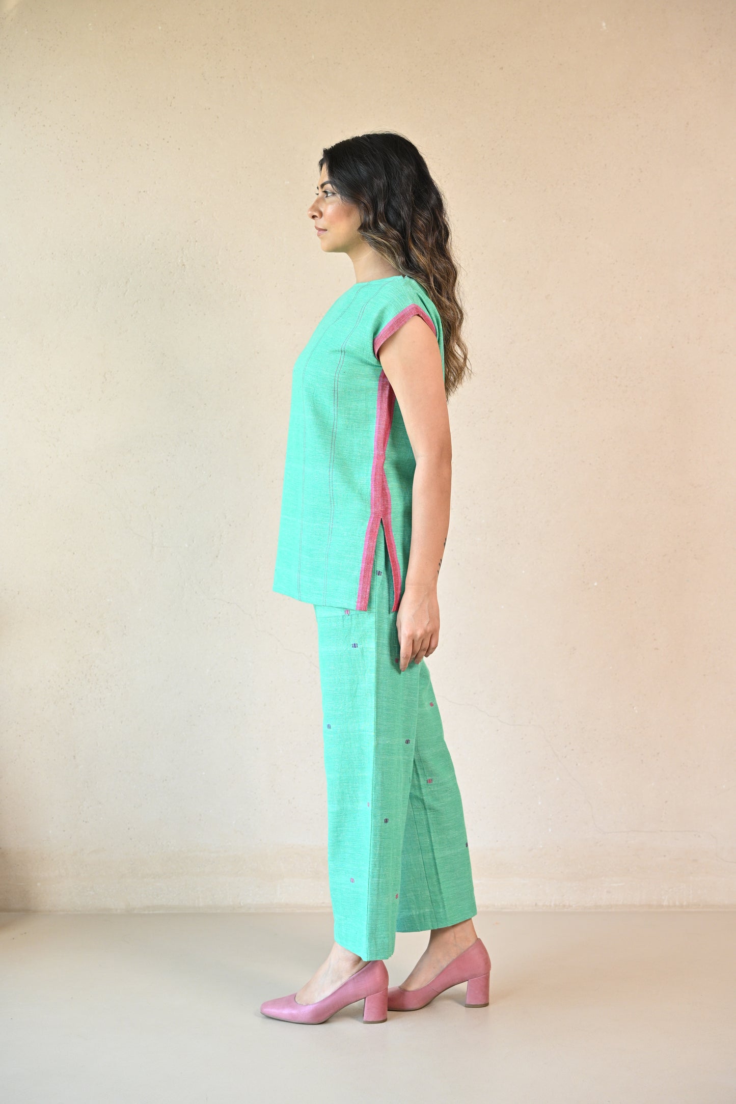 Tunic,Straight rounded neck