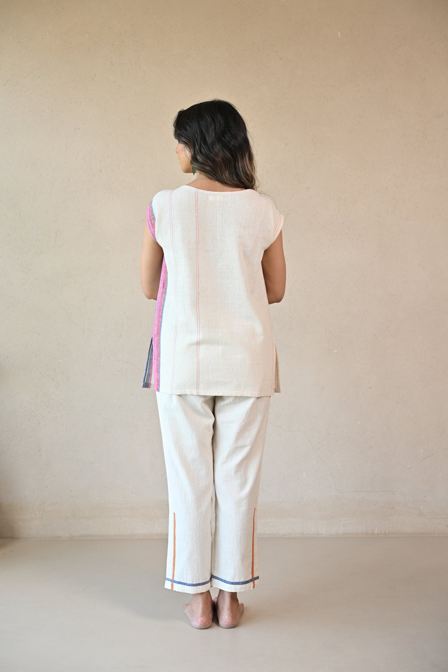 Tunic,Straight rounded neck