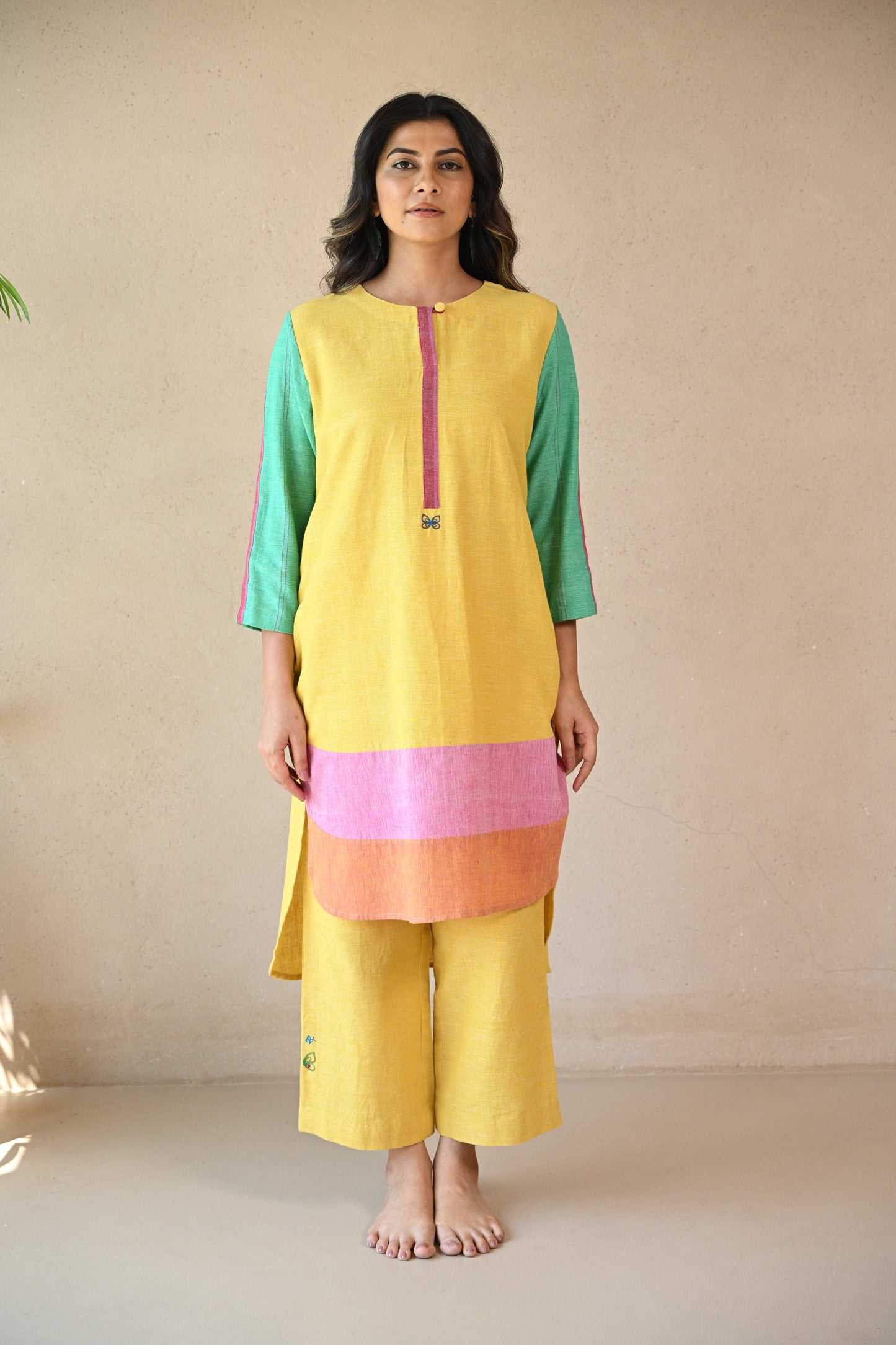 Lola, Kurta with Colour Blocking & Embroidery Accents