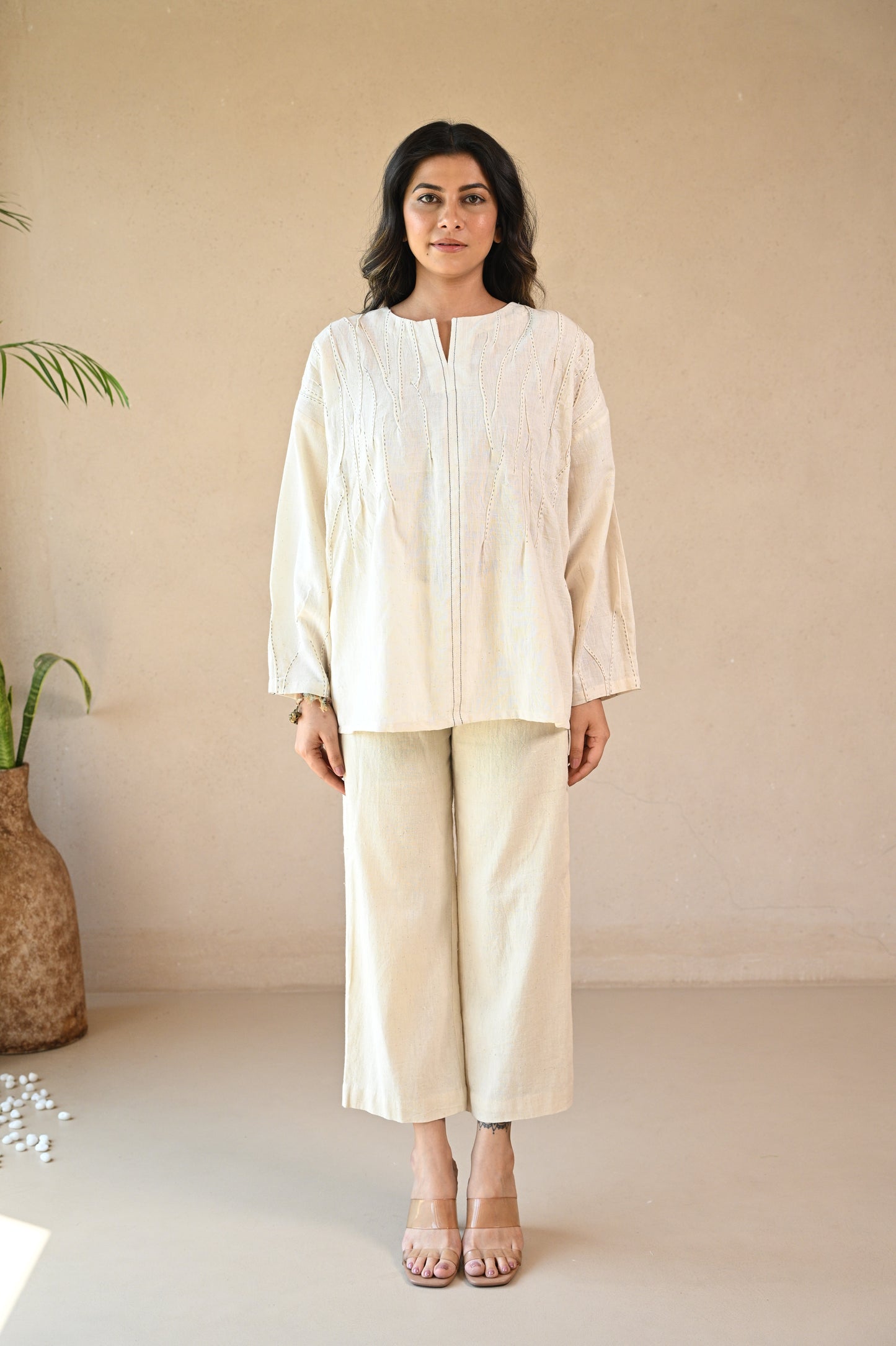 Ava,Tunic Square Cut Taka Detail