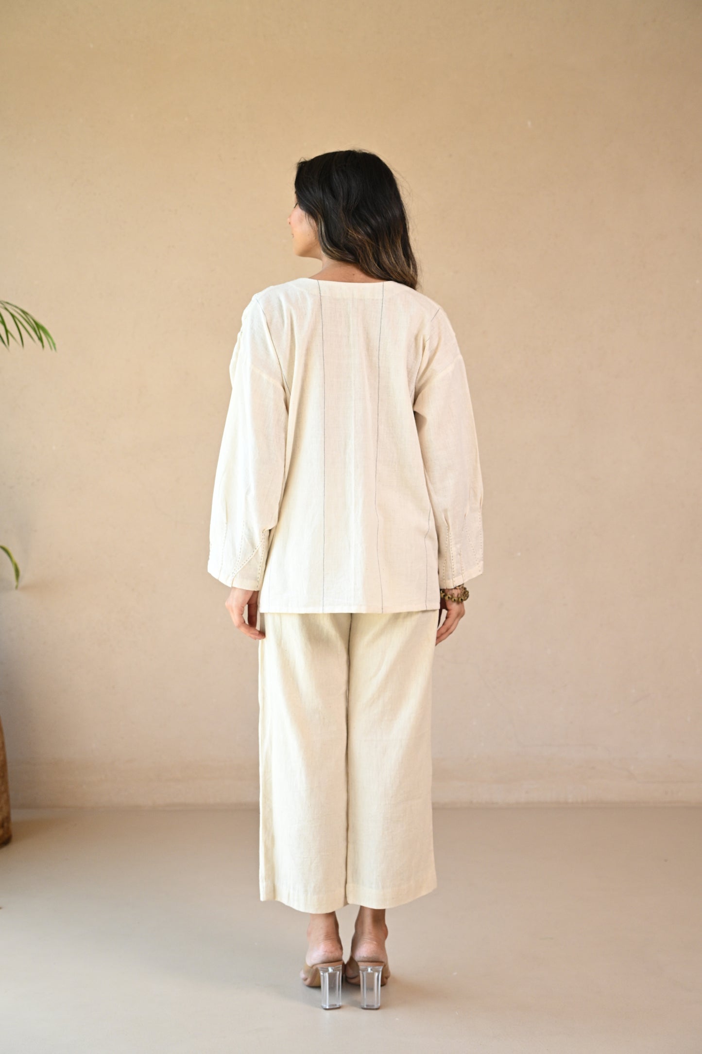 Ava,Tunic Square Cut Taka Detail