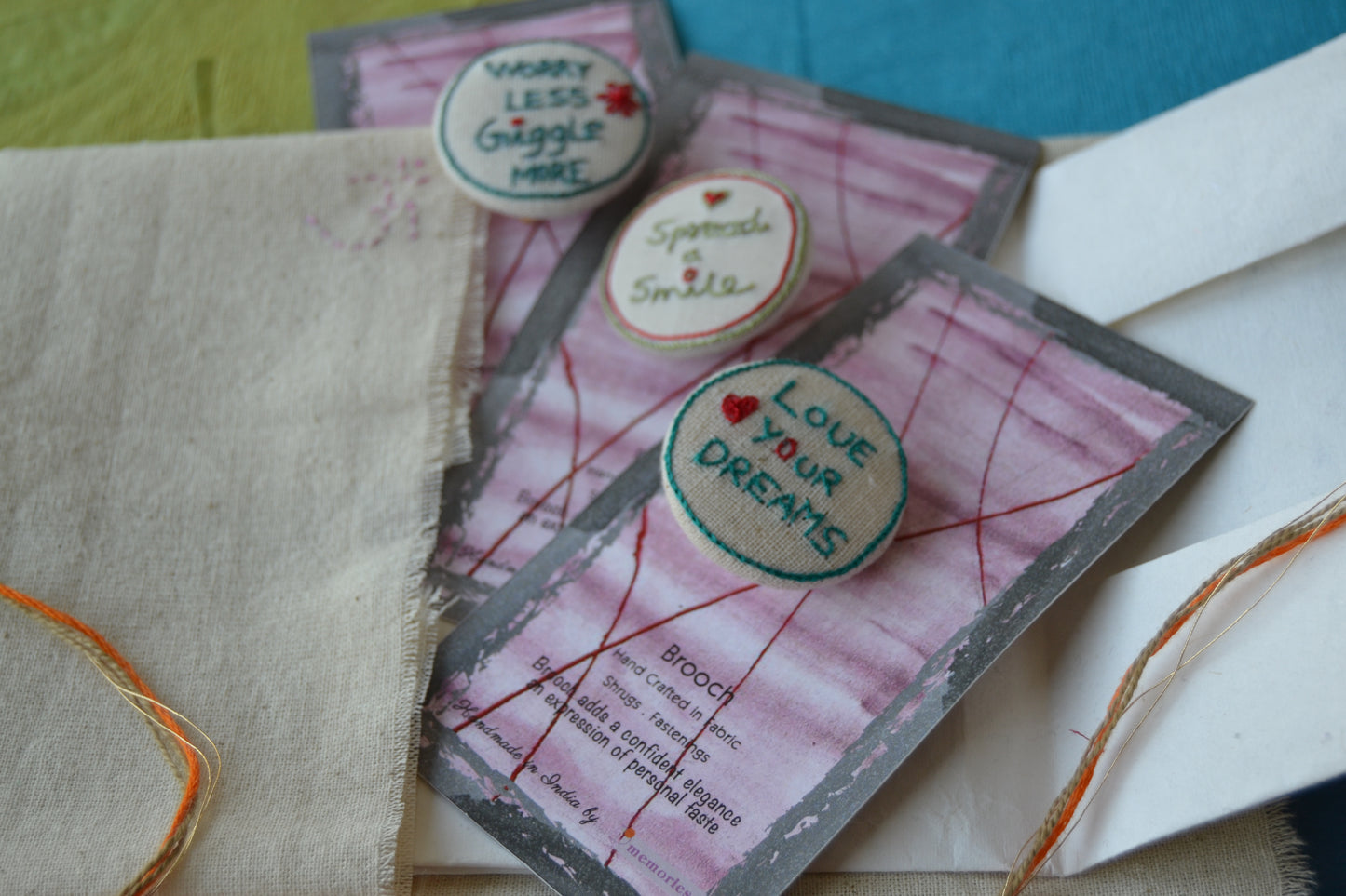 Cheer on Brooches : Set of 3