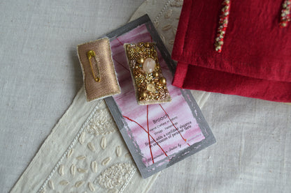 Gift Hamper for HER (Clutch Bag +Brooch)