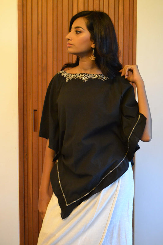 Square bias cut tunic with loose 
thread embroidery