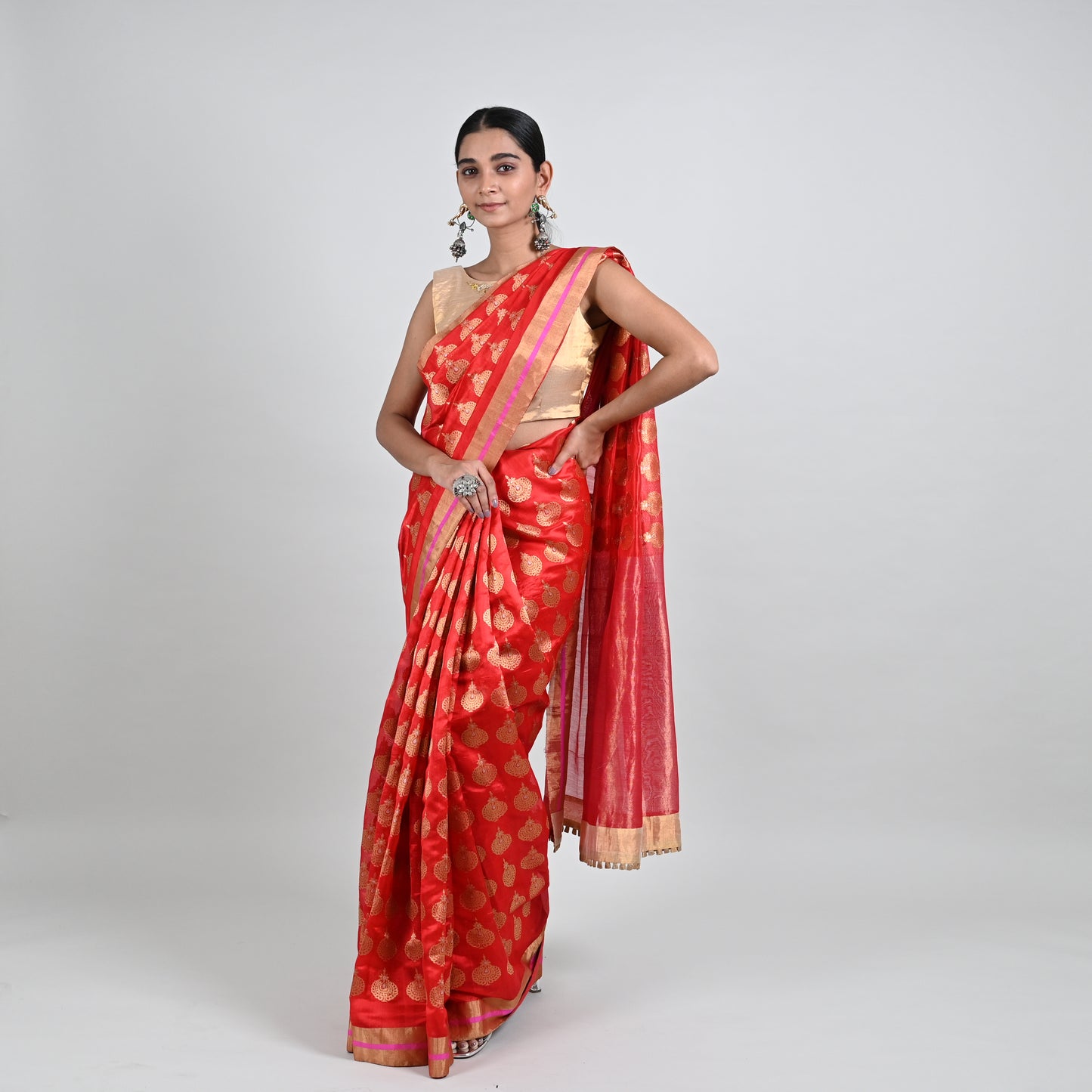 Umang Red Jhumka Butti Saree