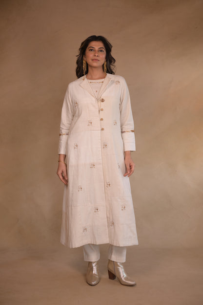 Jacket, Long With Eambroidery Patched Fabric