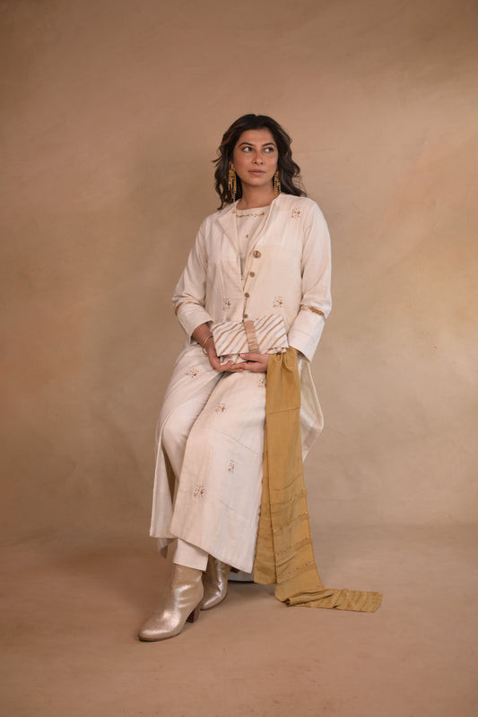 Jacket, Long With Eambroidery Patched Fabric