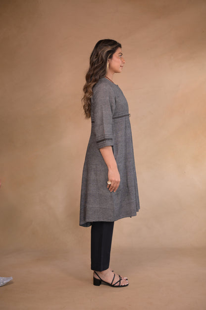 Jacket, Long Diamond Weave With Pockets & Embroidery