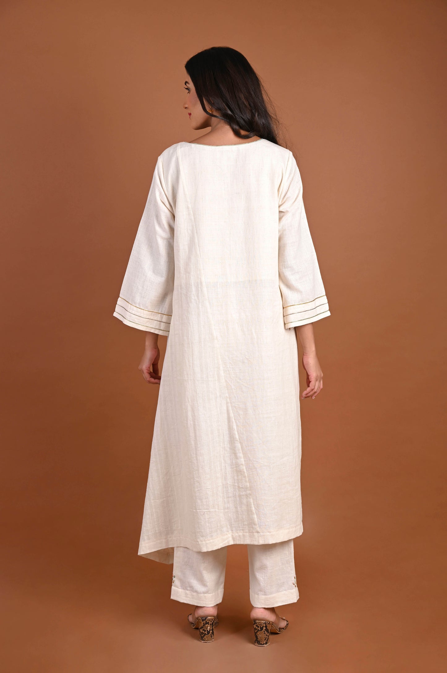 TARA Diagonal Assymetric Panel Kurta