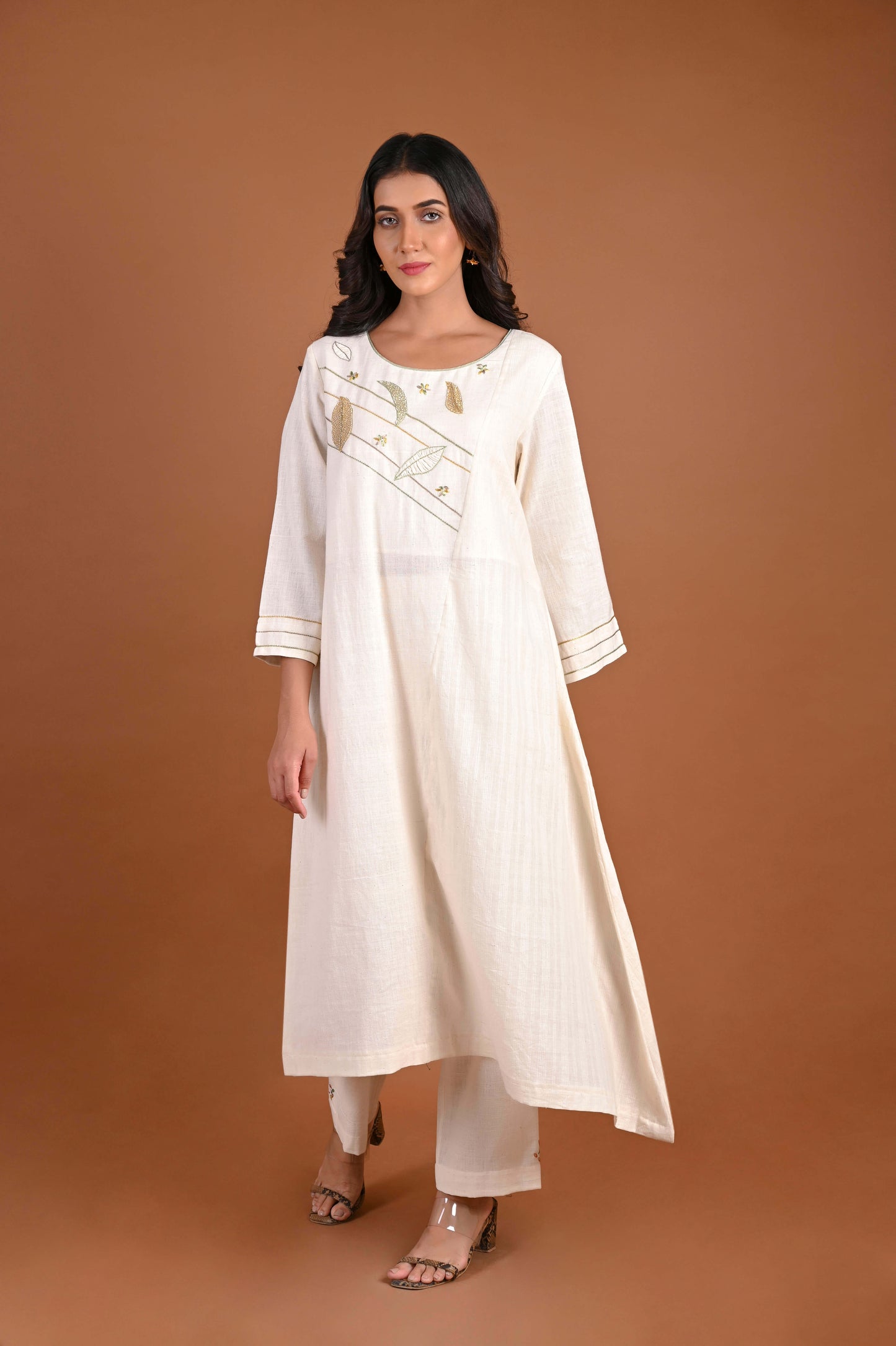 TARA Diagonal Assymetric Panel Kurta