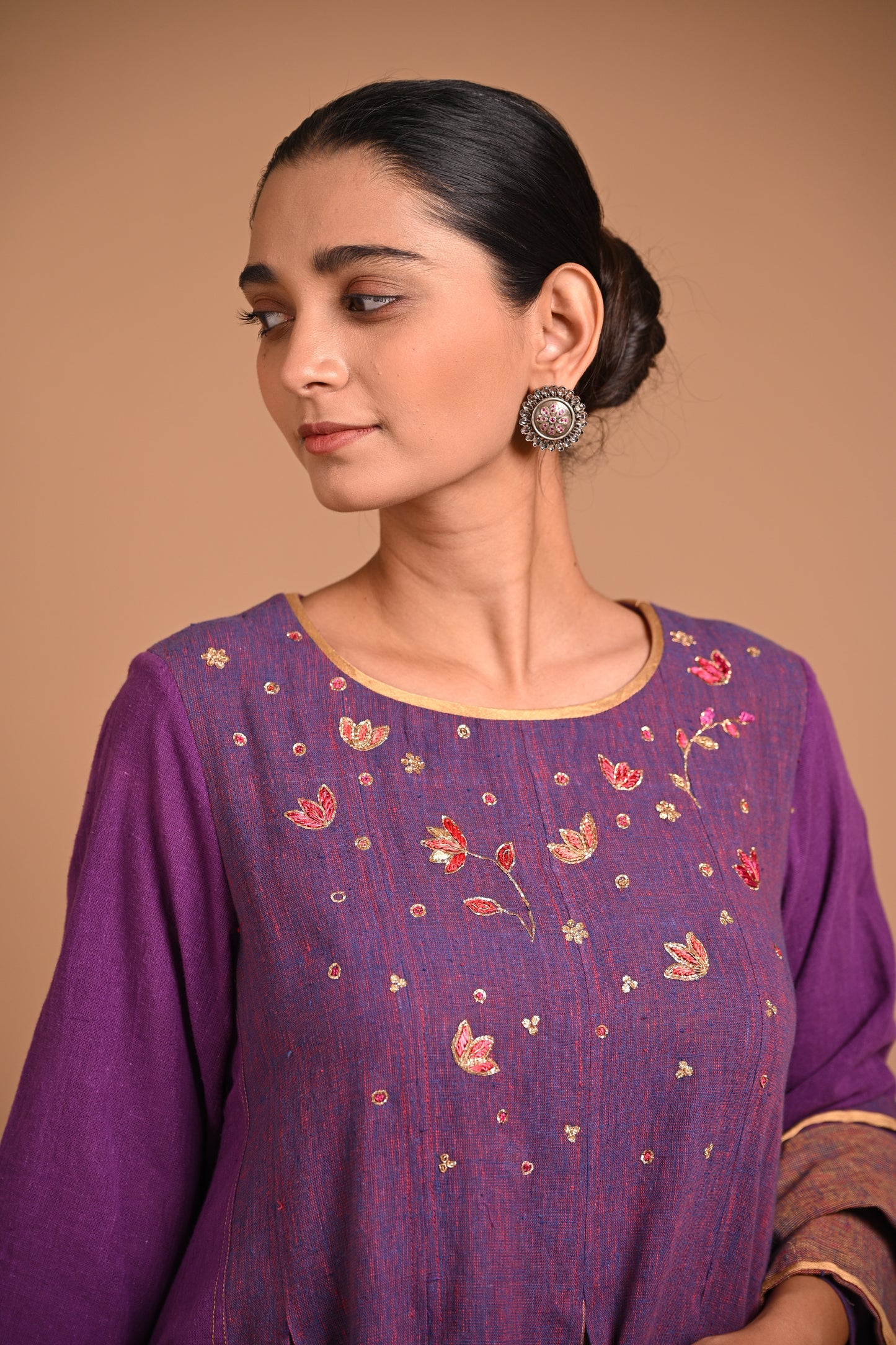 Ulhas Kurta Box Pleated With Embroidery