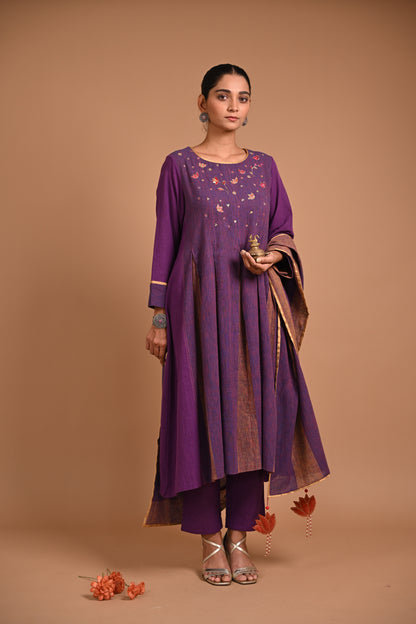 Ulhas Kurta Box Pleated With Embroidery