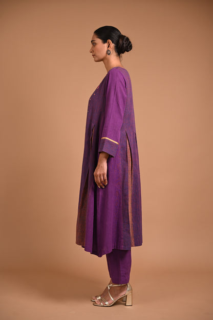 Ulhas Kurta Box Pleated With Embroidery