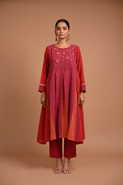 Ulhas Kurta Box Pleated With Embroidery