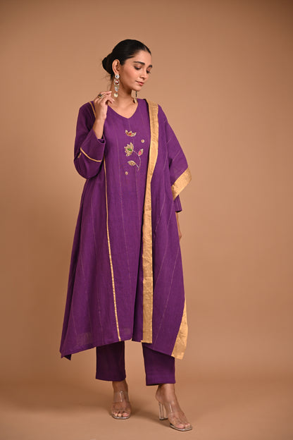 Kamal Kurta Kalidar With Embroidery