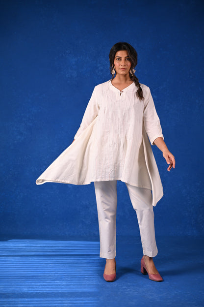 Tulip, Tunic With Multi Colour Tanka Details