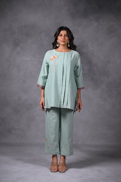 Kusum, Tunic Pleated With Embroidery