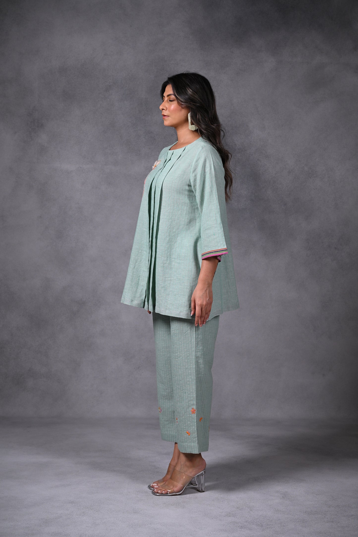 Kusum, Tunic Pleated With Embroidery