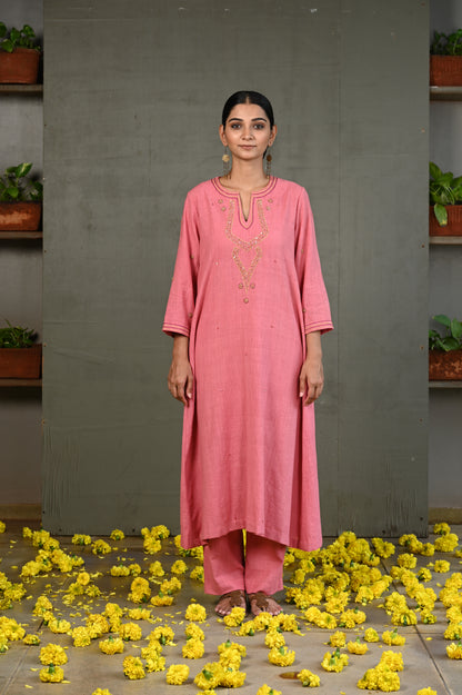 Mudra Kurta