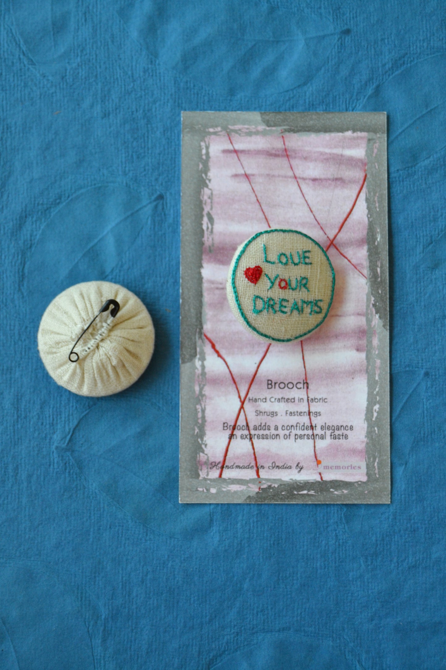 Cheer on Brooch : Love your Dreams