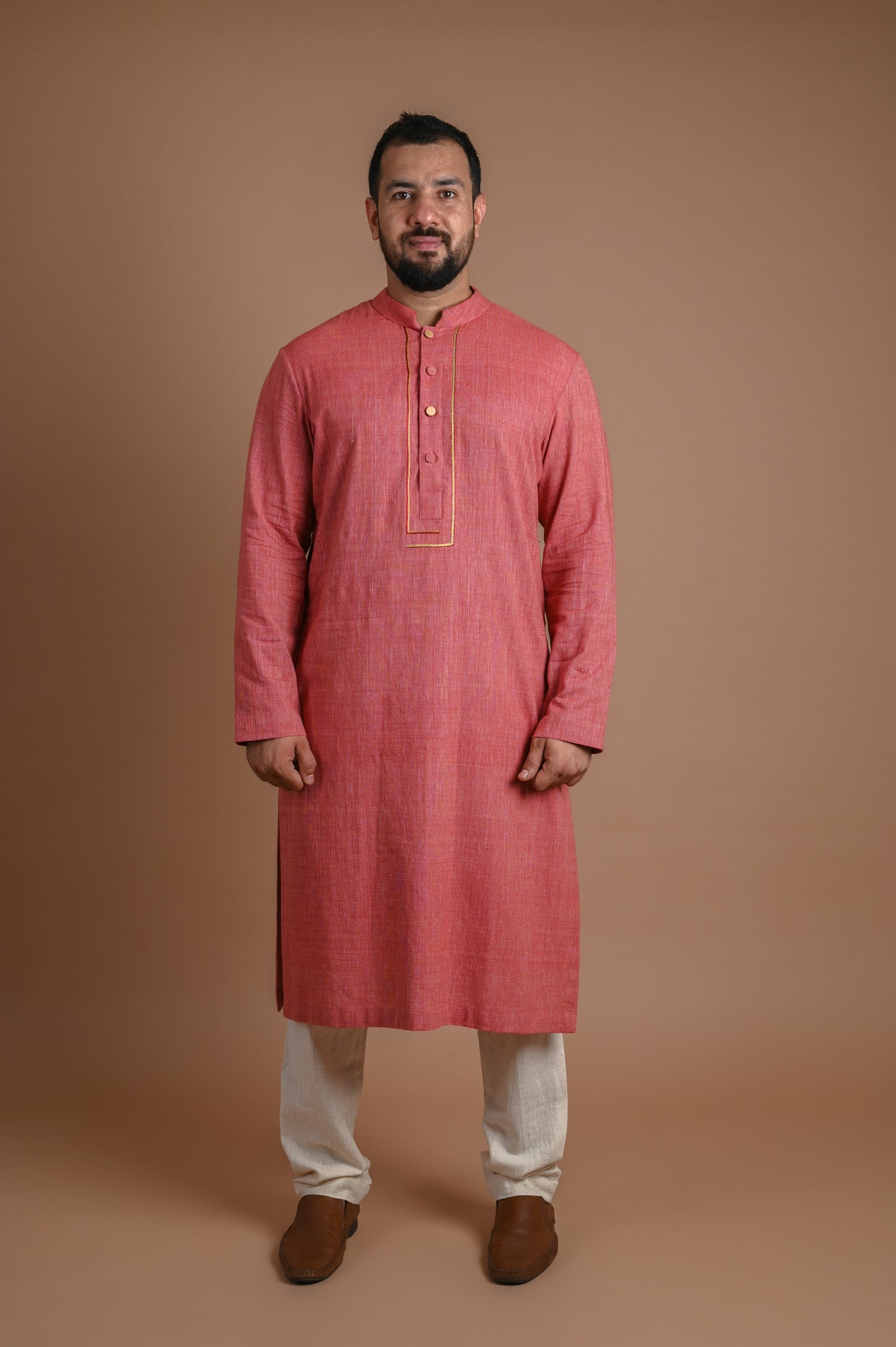 Rasa Embroidered Men's Kurta