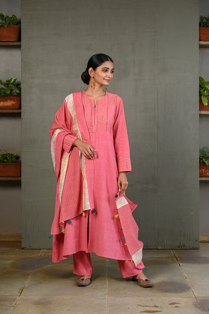 Uneven Panelled Dupatta